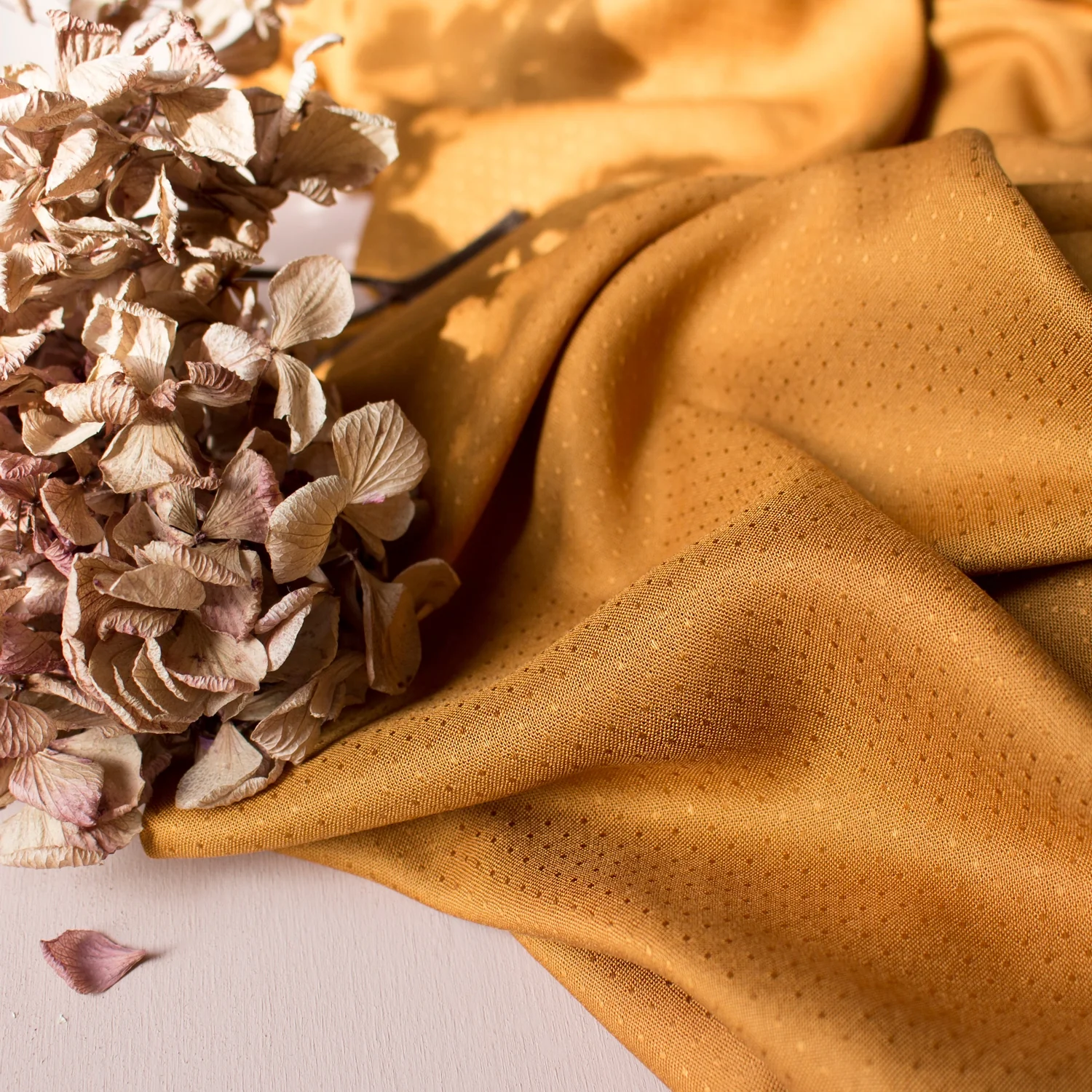 Viscose Atelier Brunette - Dobby Ochre/Ocre  (prix pour 10cm) - Image 3